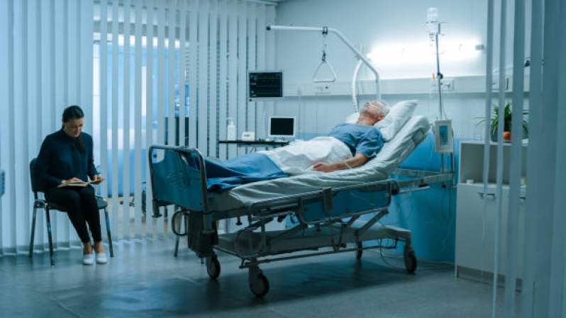 Acompanhamento Hospitalar para Idosos Acamados Interior - Acompanhamento de Idosos em Hospitais