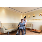 acompanhamento hospitalar especializado para idosos com deficiência Universitário